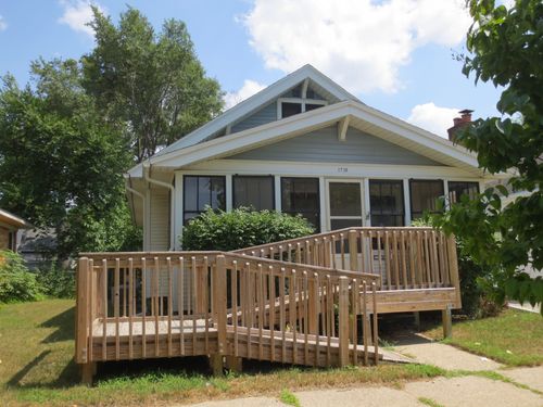 1718 5th St, Muskegon, MI, 49441-2613 | Card Image