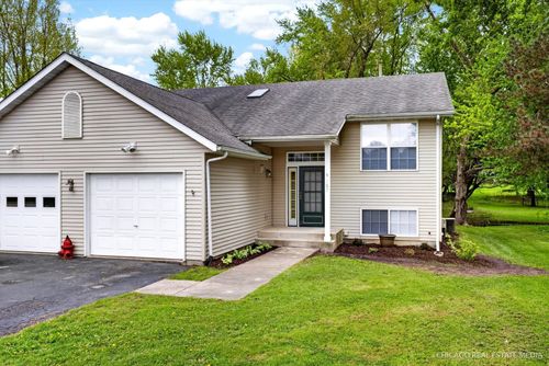 107 Edson Court, Poplar Grove, IL, 61065 | Card Image