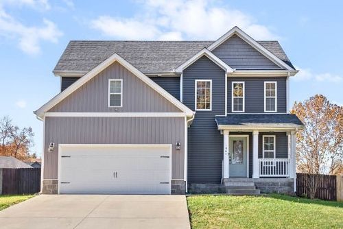 1064 Fuji Ln, Clarksville, TN, 37040-8800 | Card Image