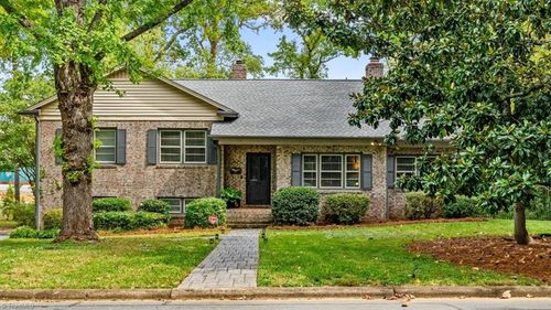 2002 Cleburne St, Greensboro, NC, 27408-5722 | Card Image
