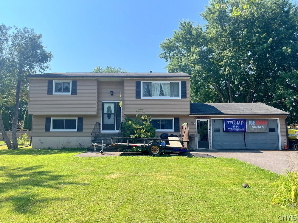 Caughdenoy Rd, Clay, NY 13041
