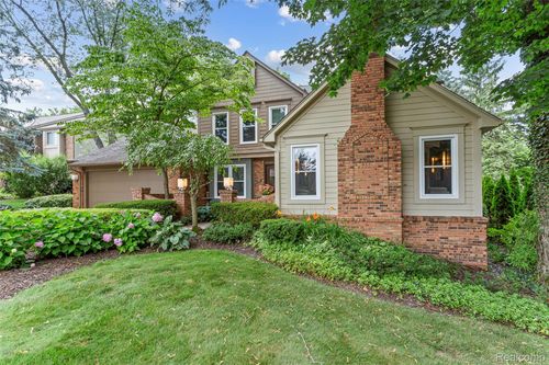 29812 Deer Run Ct, Farmington, MI, 48331 | Card Image