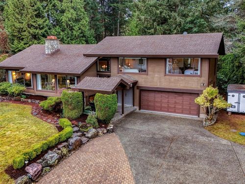 11340 Pachena Pl, North Saanich, BC, V8L5J5 | Card Image