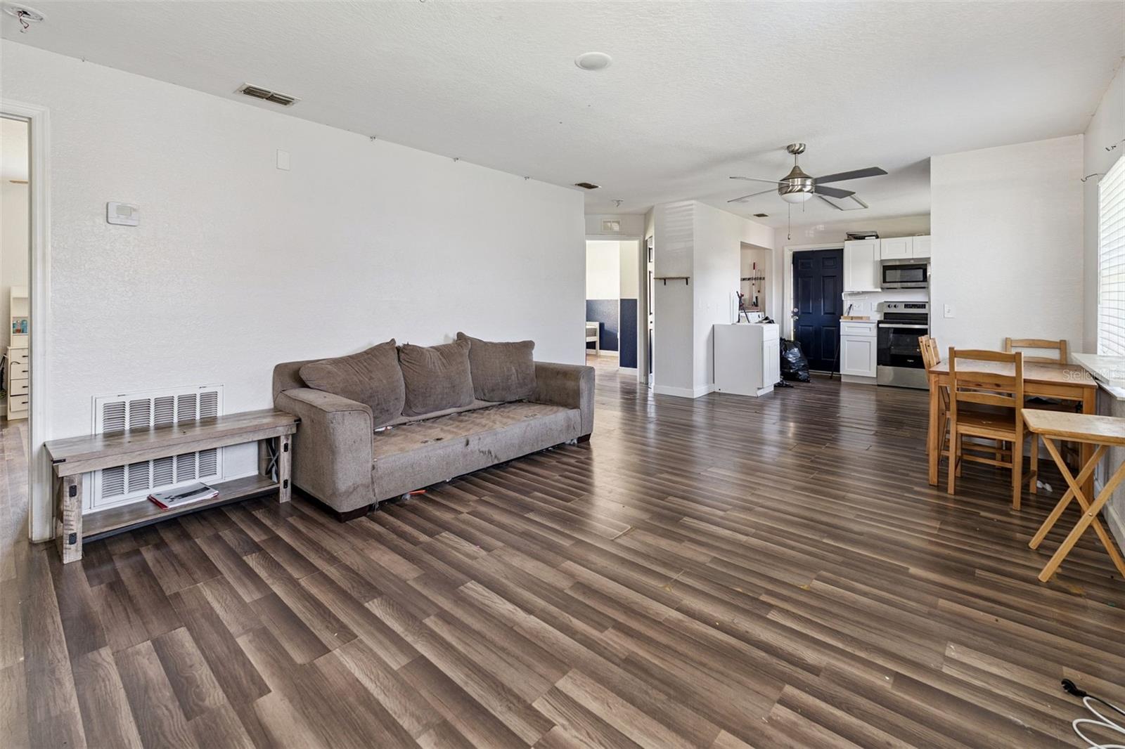 Residential in LAKE WALES 4