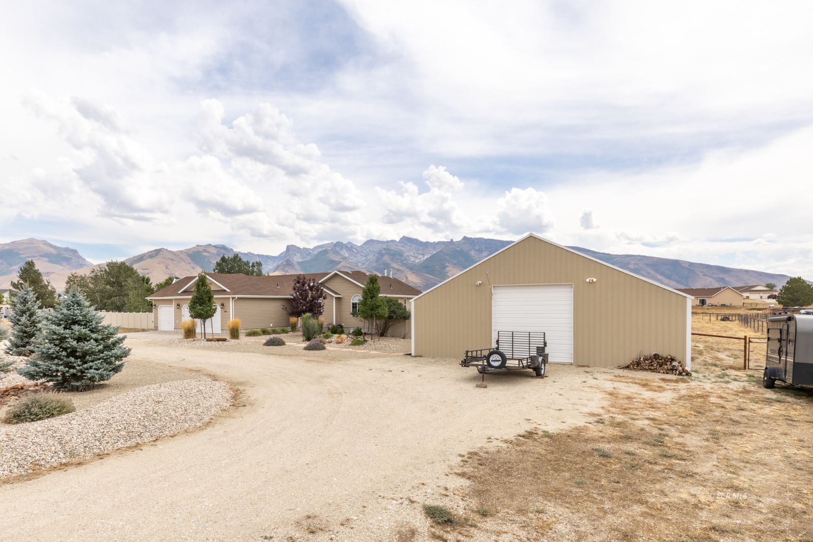 Residential in Spring Creek 2