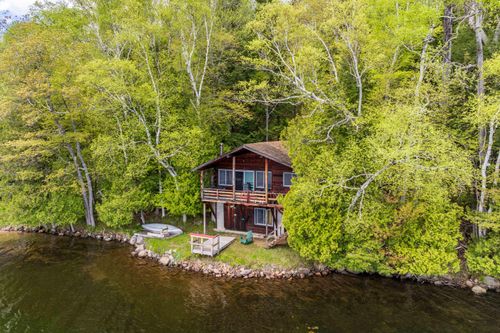 247 Maple Lodge Rd, Blue Mountain Lake, NY, 12812-7713 | Card Image