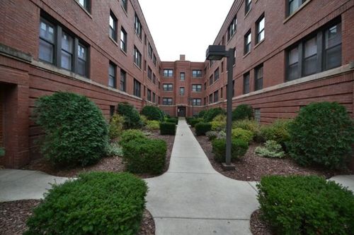 002-5748 N Winthrop Ave, Chicago, IL, 60660-4354 | Card Image