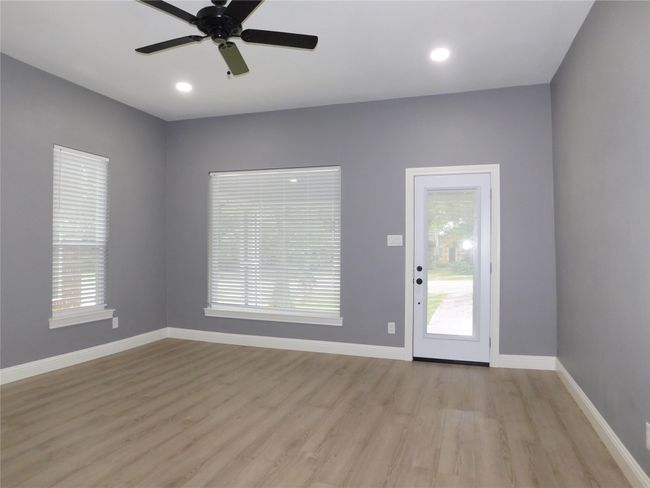 1422 N Locust St, Home with 1 bedrooms, 1 bathrooms and null parking in Denton TX | Image 6