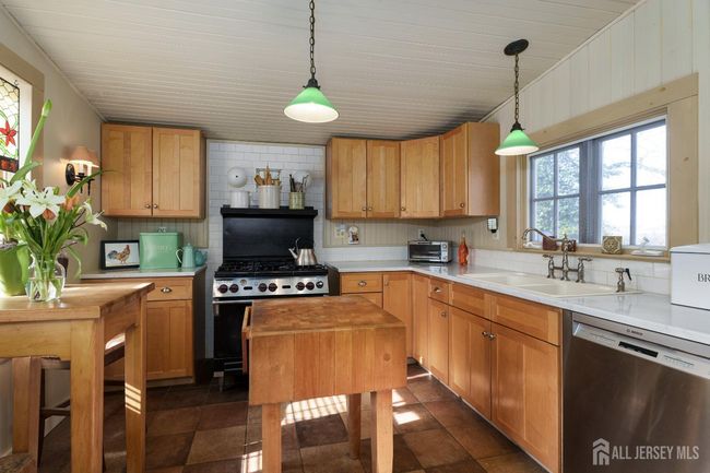 92 Halsey Reed Rd, House other with 4 bedrooms, 2 bathrooms and null parking in Cranbury NJ | Image 17