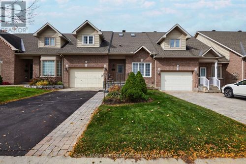 14 Windeyer Crescent, Ottawa, ON, K2K2P6 | Card Image