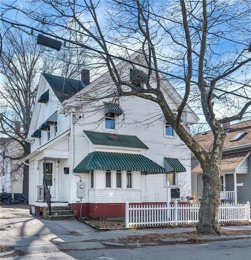 12 Payton St, Providence, RI, 02905-1332 | Card Image