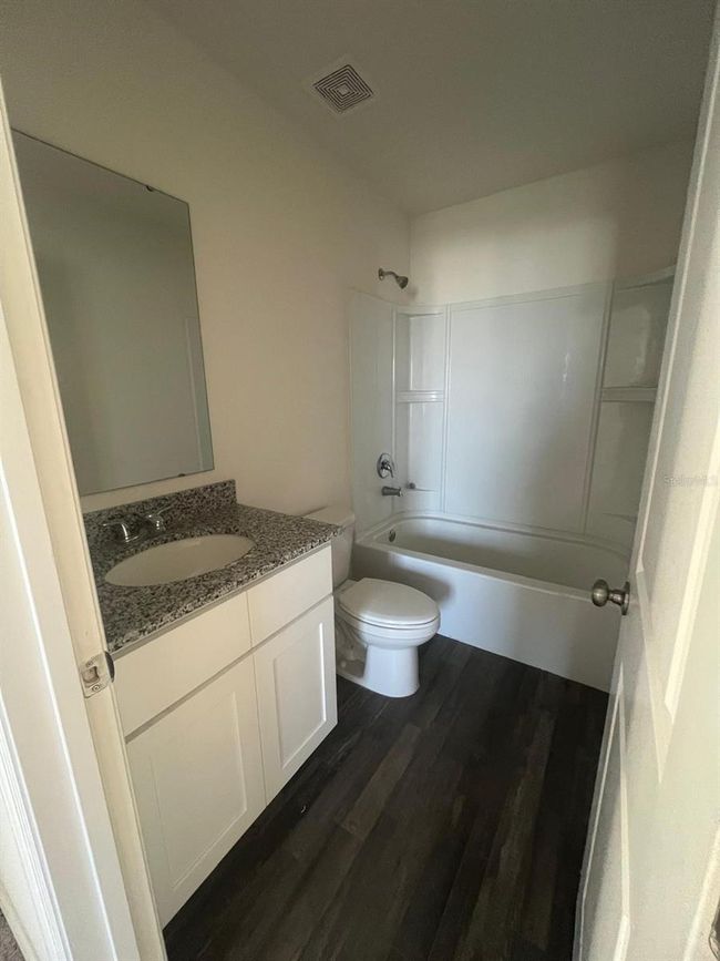 1926 Golden Beak Dr, House other with 3 bedrooms, 2 bathrooms and null parking in EAGLE LAKE FL | Image 20