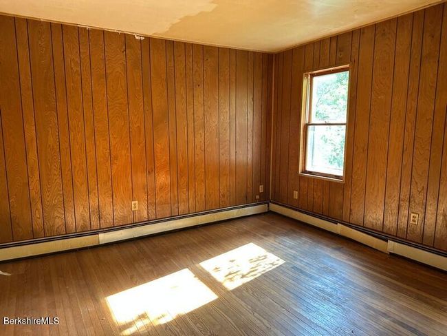 425 Barbour St, House other with 2 bedrooms, 1 bathrooms and 4 parking in North Adams MA | Image 22