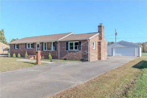 7711 Vaughan Rd, North Dinwiddie, VA, 23805-9789 | Card Image