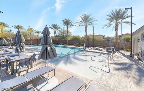 69-20 Barbara Ln, Las Vegas, NV, 89183 | Card Image