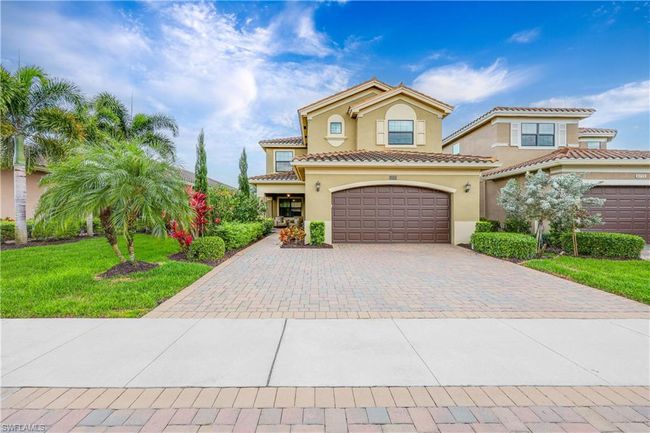 11717 Meadowrun Cir, House other with 4 bedrooms, 4 bathrooms and null parking in FORT MYERS FL | Image 1