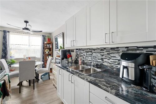 323-485 Thorold Rd, Welland, ON, L3C3X1 | Card Image