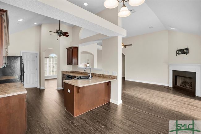 176 Byron Dr, House other with 4 bedrooms, 3 bathrooms and null parking in Richmond Hill GA | Image 10