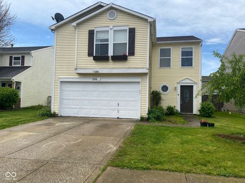 2350 Harvest Moon Dr, Greenwood, IN, 46143-7348 | Card Image