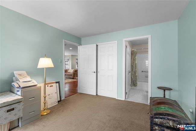 35 Spruce Ct, Condo with 2 bedrooms, 2 bathrooms and null parking in Clifton NJ | Image 10