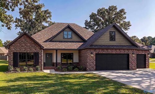 17197 Blue Brair Cir, Athens, AL, 35611 | Card Image