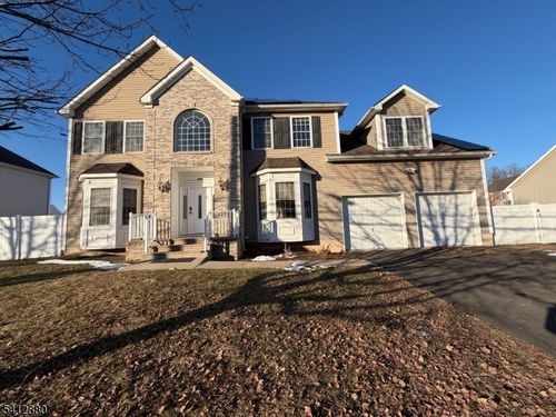 105 Churchill Ave, Somerset, NJ, 08873-3443 | Card Image