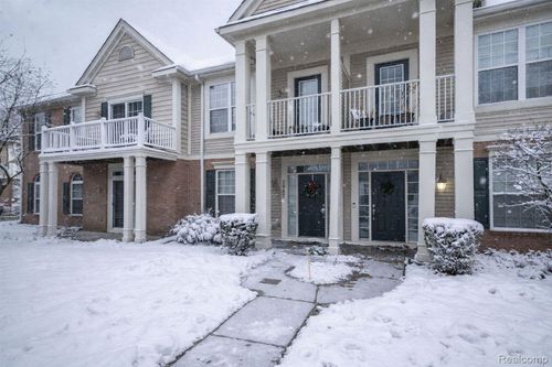 2087 Arcadia Dr, Canton, MI, 48188-2248 | Card Image