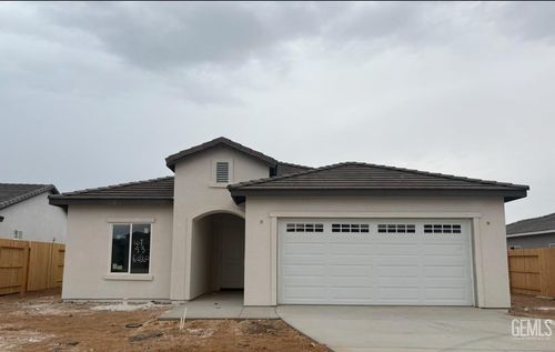 6020 Curvy Hills Dr, Bakersfield, CA, 93306-7990 | Card Image