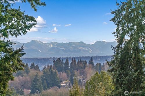 1261 Ne 100th St, Seattle, WA, 98125-7550 | Card Image