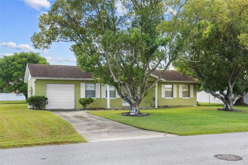 548 Royal Palm Dr, KISSIMMEE, FL, 34743-9453 | Card Image
