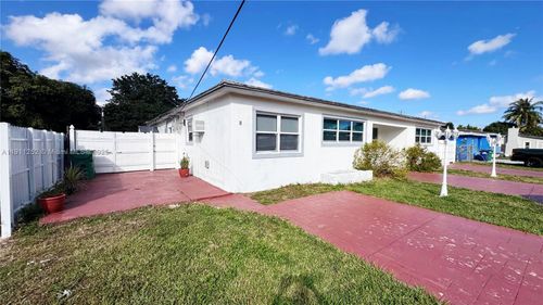 b-165 Ne 162nd St, Miami, FL, 33162-4226 | Card Image