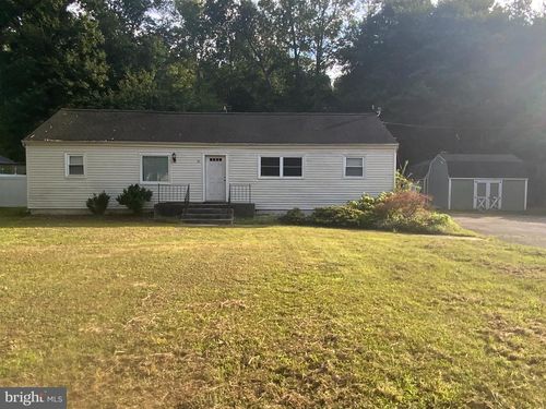 24 Tower Rd, CREAM RIDGE, NJ, 08514-2427 | Card Image