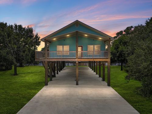 1822 County Road 297, Sargent, TX, 77414-3660 | Card Image