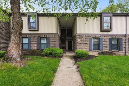c-5840 Hallridge Cir, Columbus, OH, 43232-1613 | Card Image
