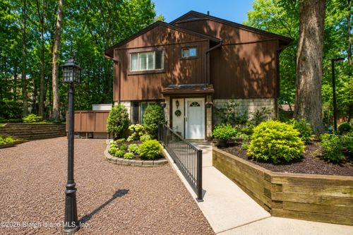 24 Rumson Rd, Staten Island, NY, 10314-5915 | Card Image
