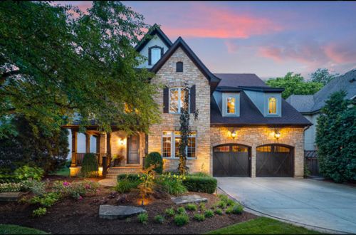 640 S Wright St, Naperville, IL, 60540-6734 | Card Image