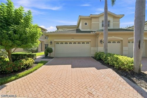 c-620 Vintage Reserve Ln, NAPLES, FL, 34119-1385 | Card Image