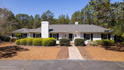 205 Bel Air Dr, Pinehurst, NC, 28374-7108 | Card Image