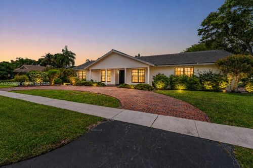 680 El Dorado Pkwy, Plantation, FL, 33317-3248 | Card Image
