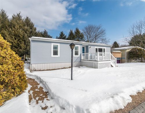 74 Hidden Brook Dr, Hyde Park, NY, 12538-2507 | Card Image