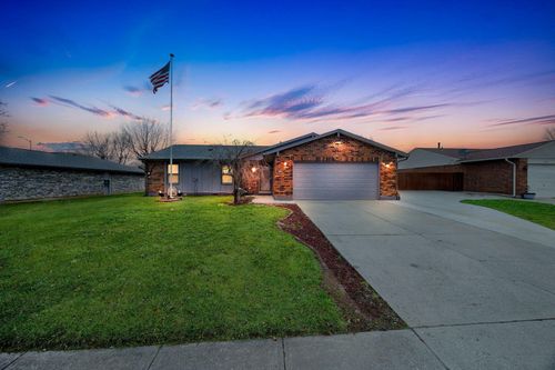 6171 Shull Rd, Huber Heights, OH, 45424-1213 | Card Image