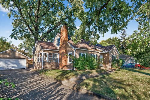 5416 51st Ave N, Crystal, MN, 55429-3613 | Card Image