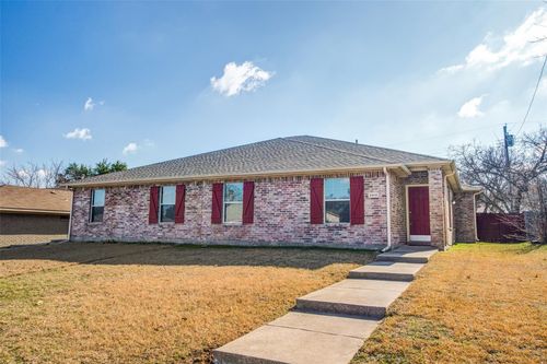 2400 18th St, Plano, TX, 75074-4925 | Card Image