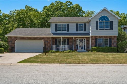 8125 Doe Glen Court, Mount Pleasant, WI, 53406 | Card Image