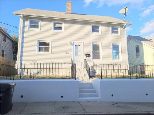 8 Harvey Street, Pawtucket, RI, 02860 | Card Image