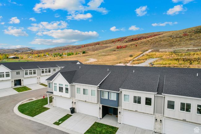 537 N Blue Lake St St, Townhouse with 3 bedrooms, 3 bathrooms and 4 parking in Garden City UT | Image 31