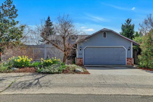 195 Cypress Hill Dr, Grass Valley, CA, 95945-5653 | Card Image