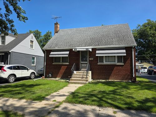 17821 Escanaba Avenue, Lansing, IL, 60438 | Card Image