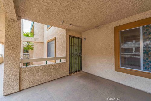 unit-206-12121 Centralia St, Lakewood, CA, 90715-1583 | Card Image