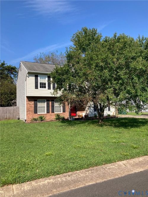 1124 Micheline Ter, Richmond, VA, 23223-2220 | Card Image
